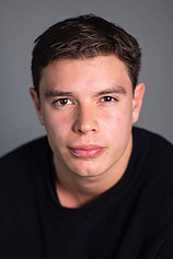 picture of actor Carlos Sanson Jr.