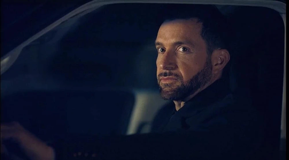 Colin Price en muerte-en-el-altar