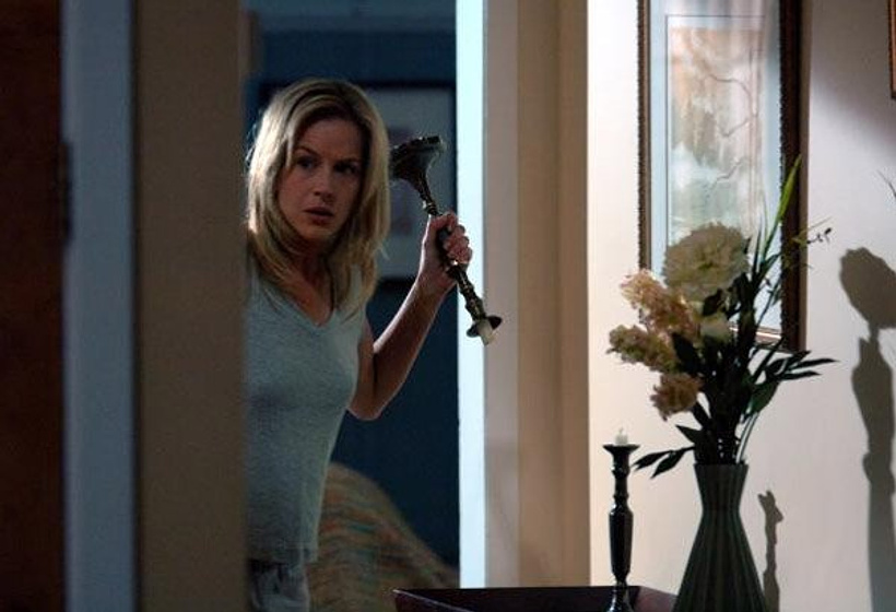 Julie Benz en Círculo de amigas
