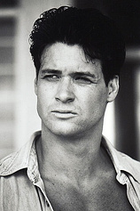 picture of actor Bryan Genesse