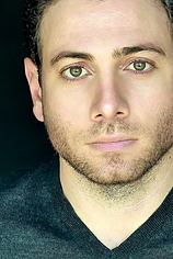 picture of actor Hrach Titizian