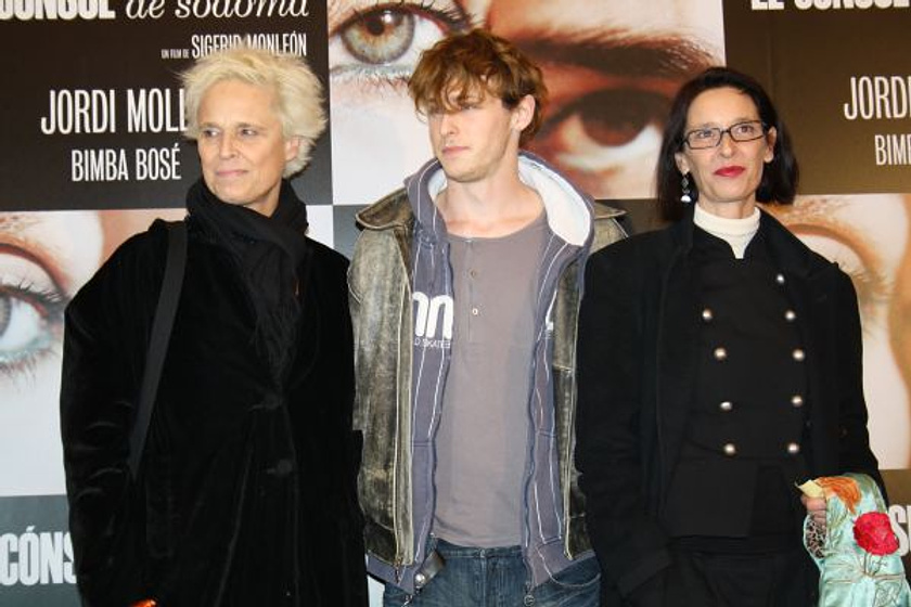 Lucía Bosé, Paola Dominguín y Nicolás Coronado en El Cónsul de Sodoma (PREMIERE.MADRID.DIC09)