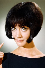 picture of actor Amanda Barrie
