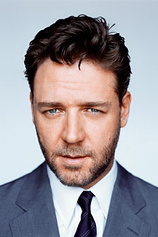 photo of person Russell Crowe