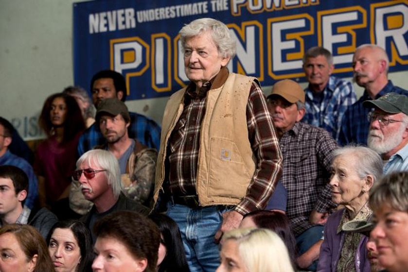 Hal Holbrook en Tierra Prometida