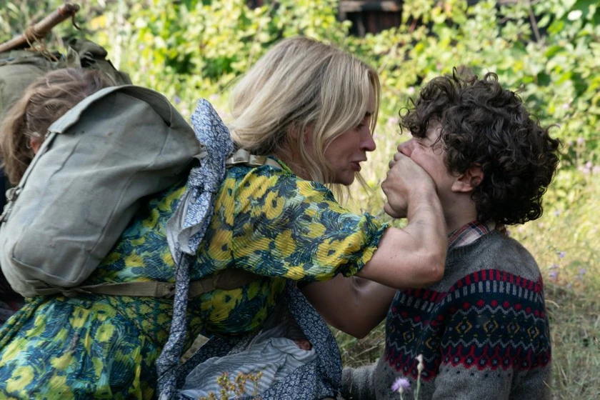 Emily Blunt y Noah Jupe en un-lugar-tranquilo-2