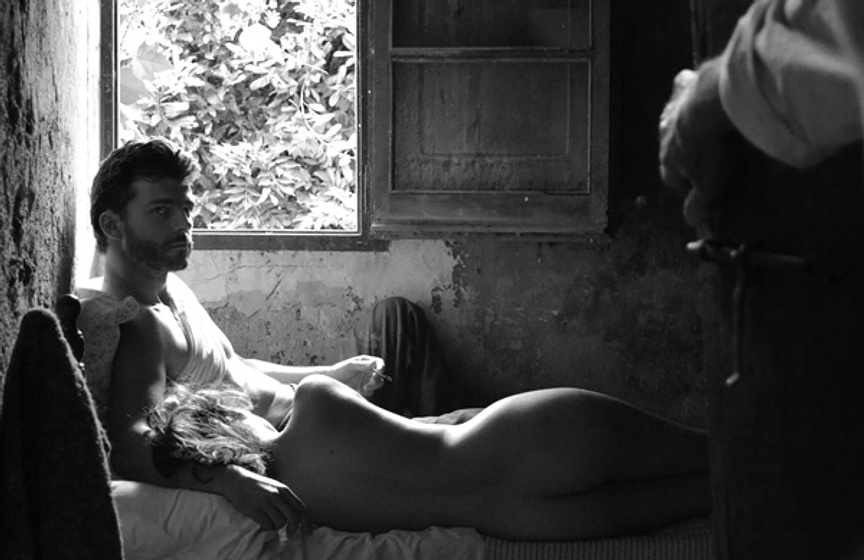 Aida Folch y Martin Gamet en El Artista y la modelo
