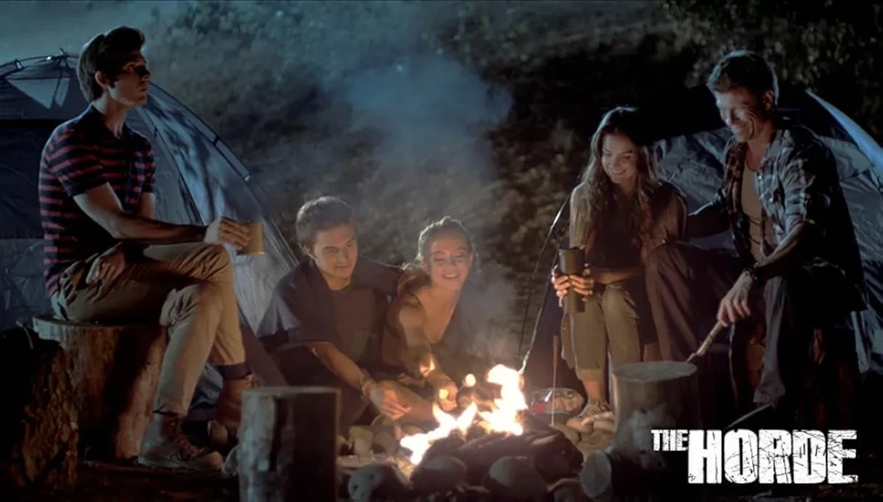 Tiffany Brouwer, Sydney Sweeney, John Omohundro, Paul Logan y Thomas Ochoa en the-horde