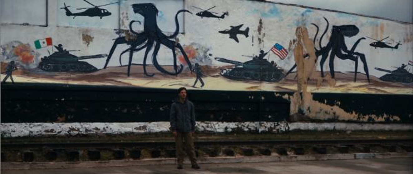 Scoot McNairy en Monsters