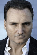 picture of actor Charlie Sara