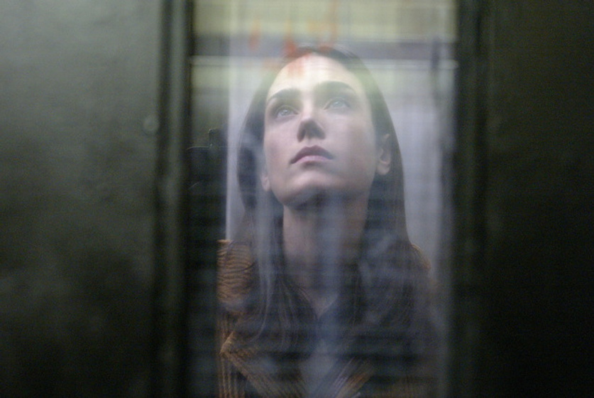 Jennifer Connelly en Dark Water (La Huella)