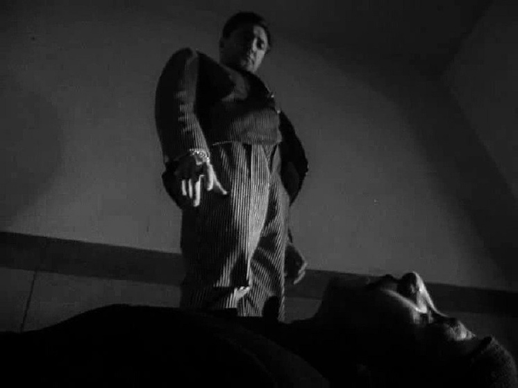 Farokh Ghafari en Night of the Hunchback