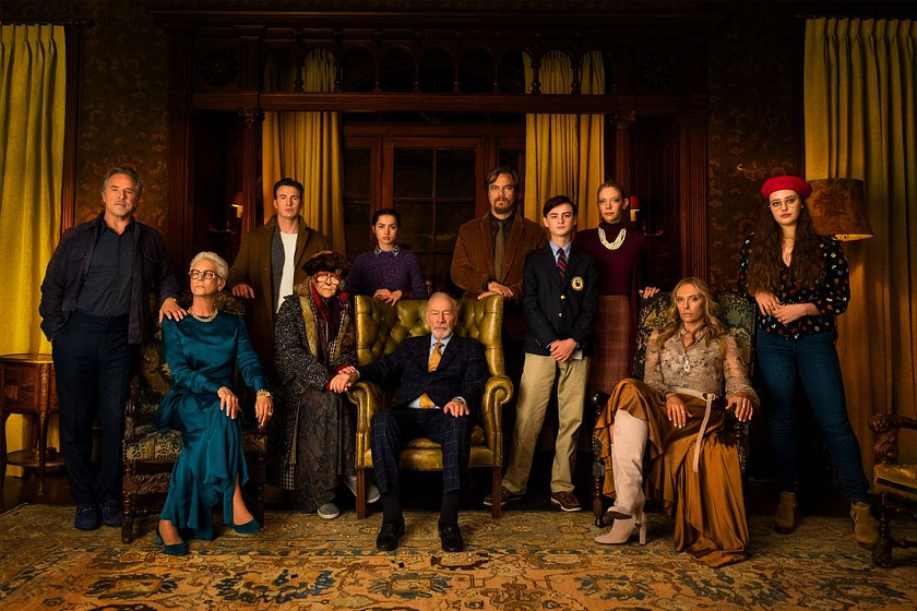 Toni Collette, Christopher Plummer, Jamie Lee Curtis, Michael Shannon [V], Chris Evans, Don Johnson, Ana de Armas, Riki Lindhome, K Callan, Katherine Langford y Jaeden Martell en Puñales por la Espalda