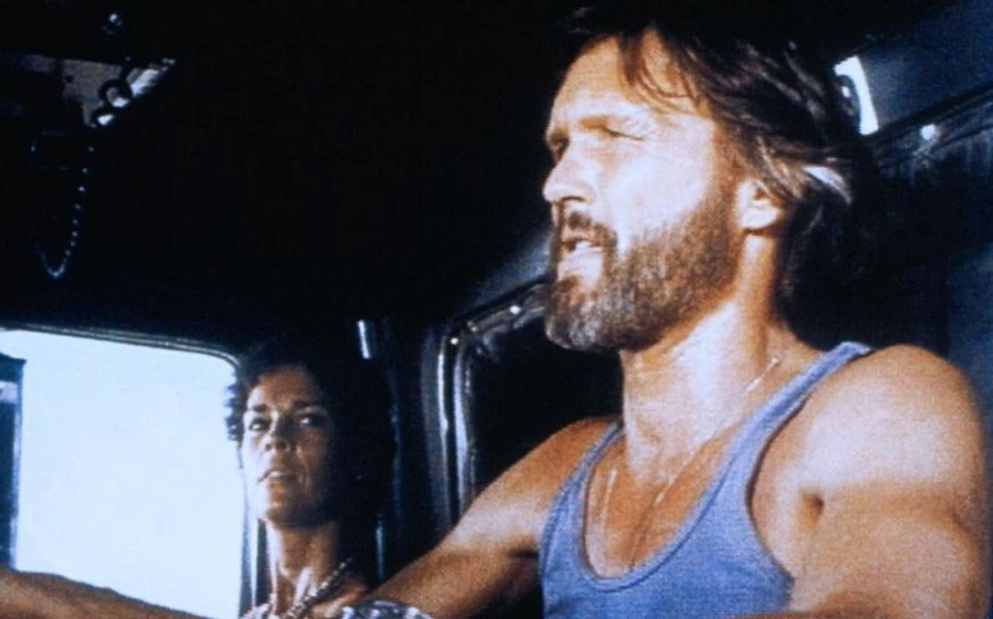 Kris Kristofferson y Ali MacGraw en convoy