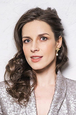 picture of actor Laura Peterson
