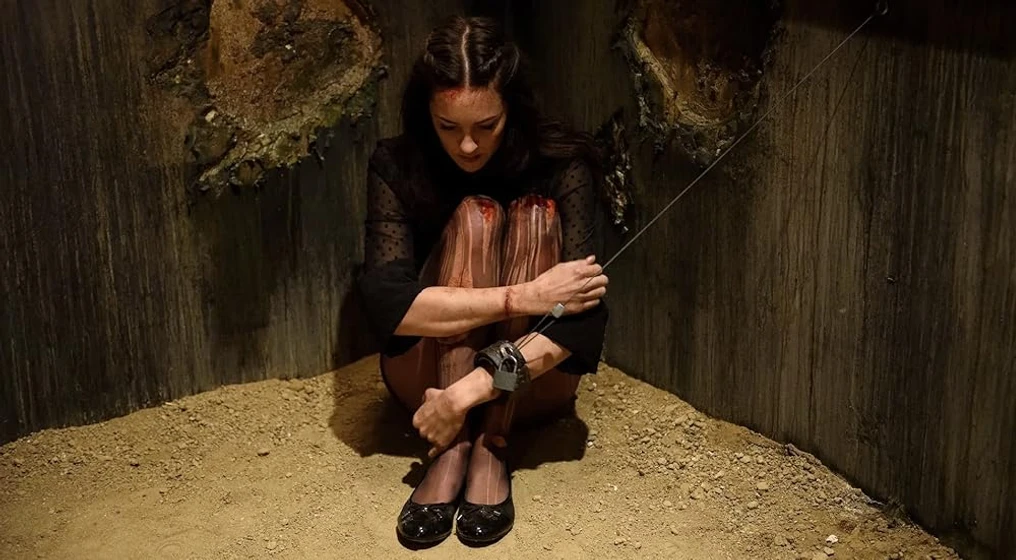 Alexandra Evans en the-dare