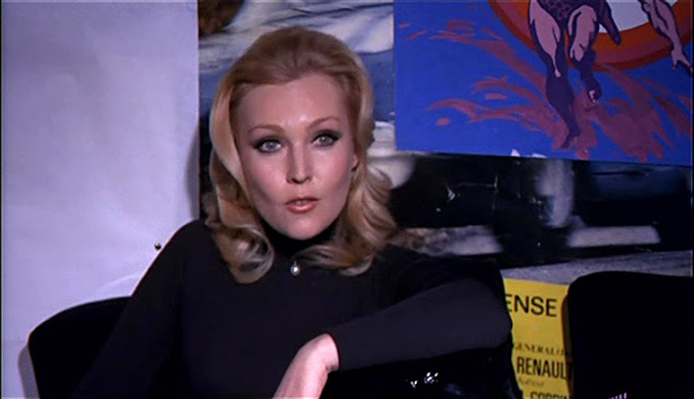 Dyanik Zurakowska en sexy-cat