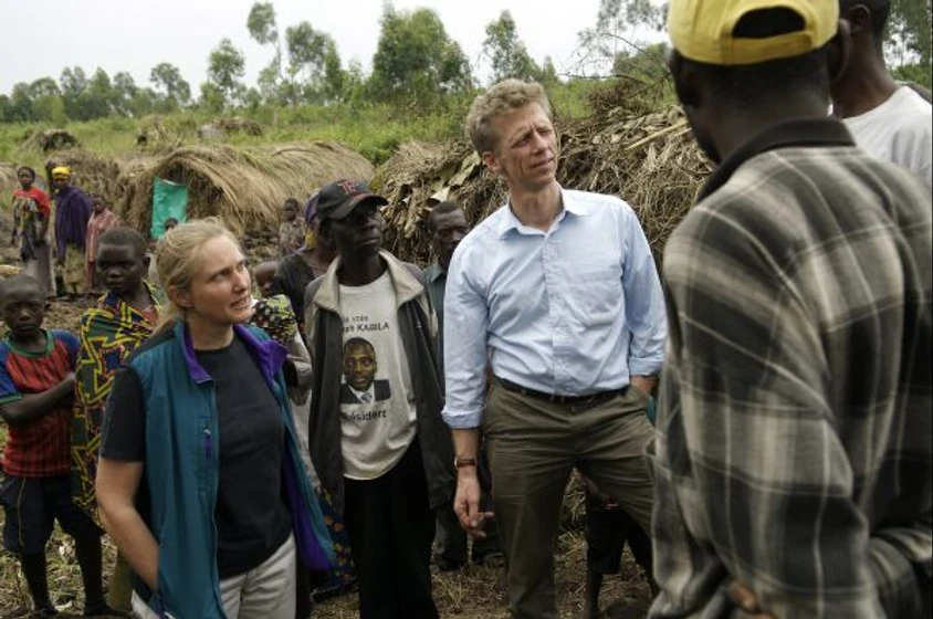 Imagen de triage-dr-james-orbinski-s-humanitarian-dilemma