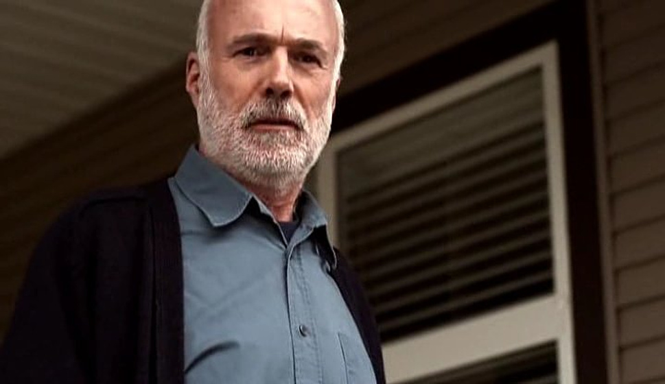 David James Elliott en Encerrada