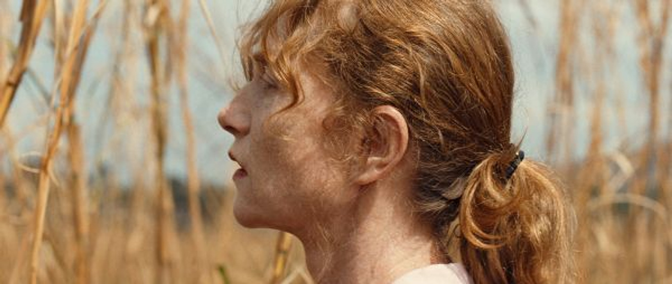 Isabelle Huppert en Una Mujer en África
