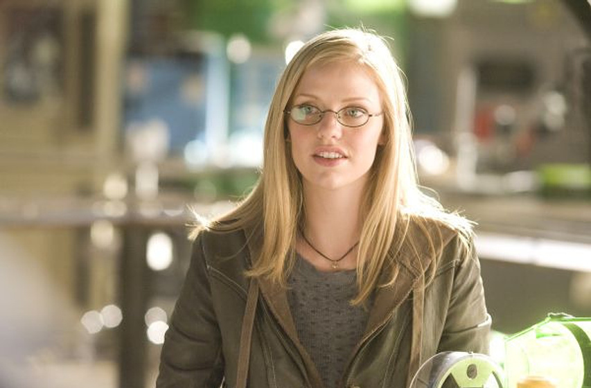Kelli Garner en G-Force, Licencia para espiar
