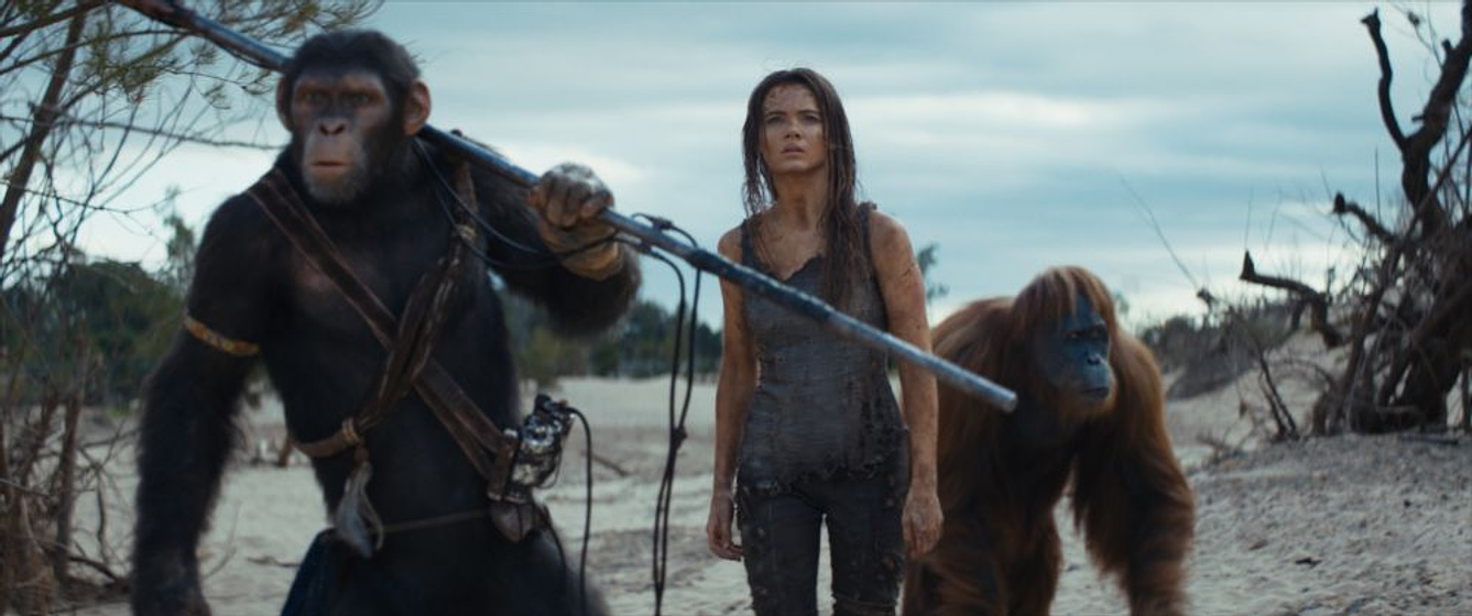 Freya Allan en El Reino del Planeta de los simios