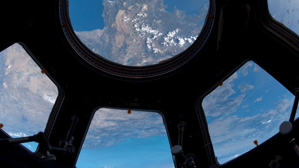 Imagen de beyond-ode-to-the-earth