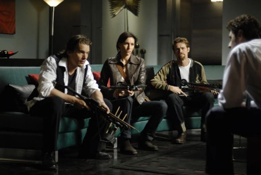Willem Dafoe, Ethan Hawke y Claudia Karvan en daybreakers