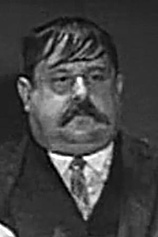 picture of actor Léon Larive