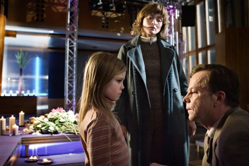 Izabella Scorupco en aurora-boreal