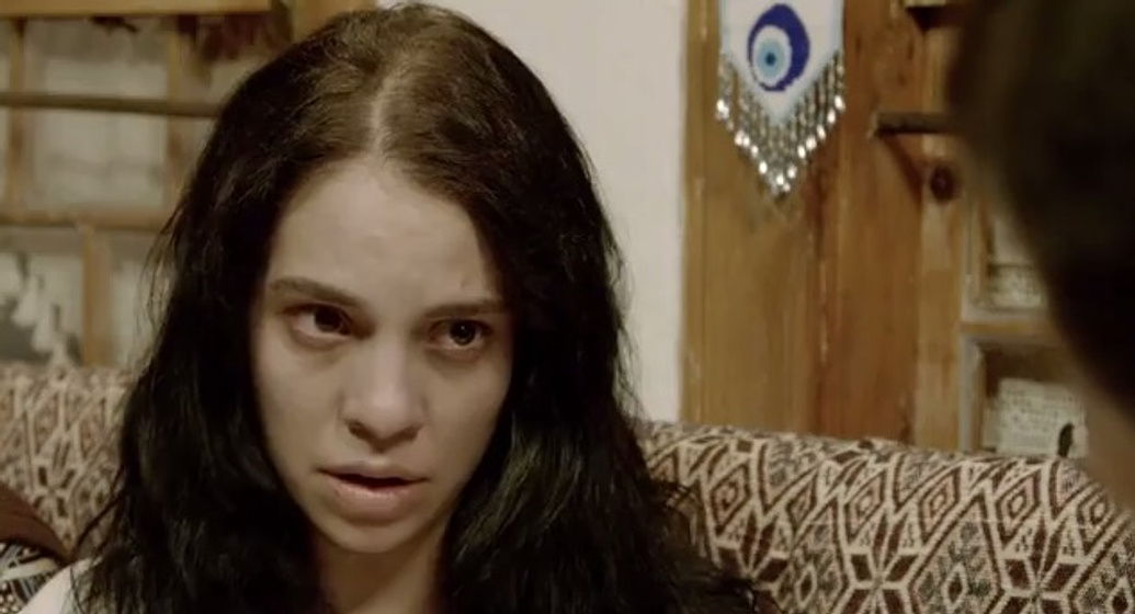 Cansu Kurgun en d-bbe-the-possession