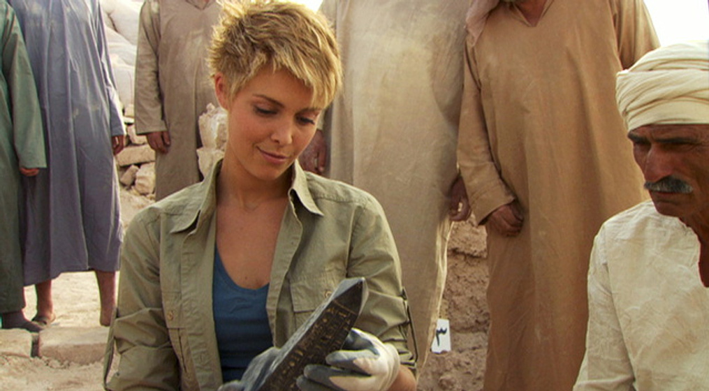 Joanne Kelly en Jack Hunter y la búsqueda de la tumba de Akhenaten