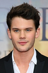 photo of person Jeremy Irvine