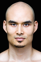 picture of actor Khan Bonfils
