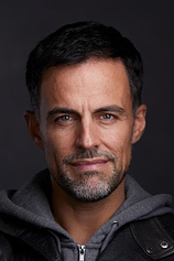 picture of actor Nick Dutton