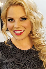 photo of person Megan Hilty