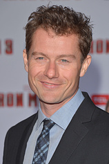 photo of person James Badge Dale