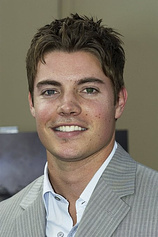 picture of actor Josh Henderson