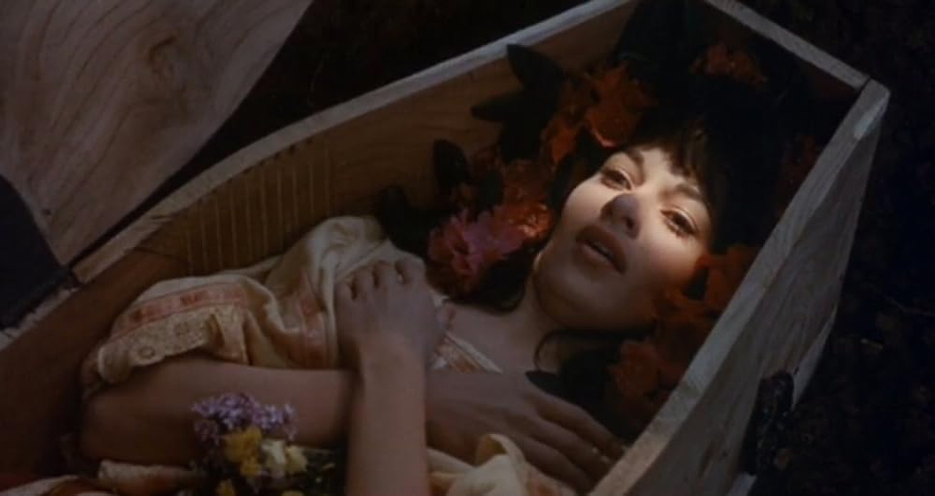 Carole Gray en los-diablos-de-la-oscuridad