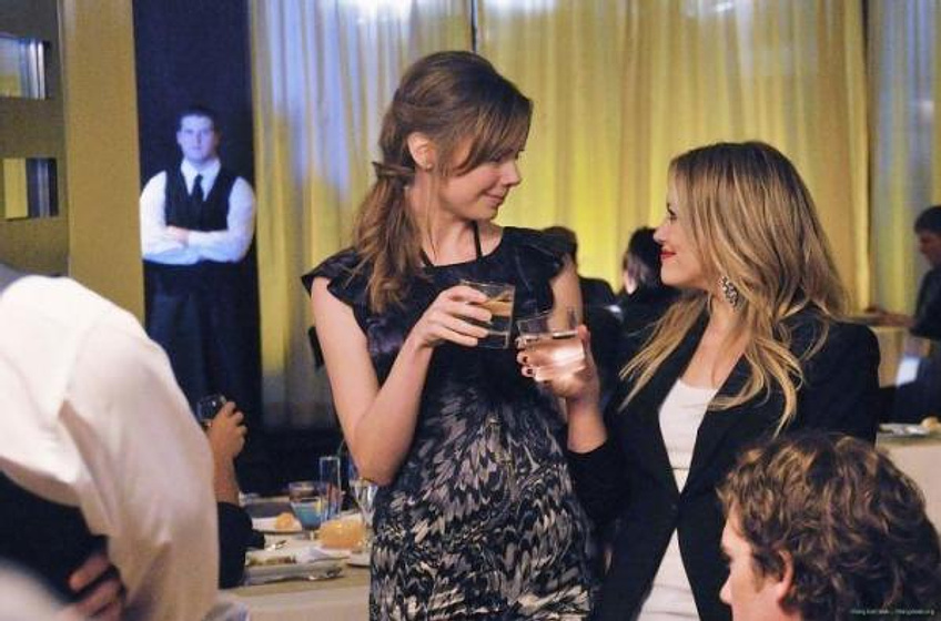 Hilary Duff en Beauty & The Briefcase