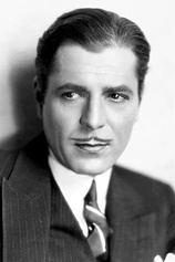 photo of person Warner Baxter