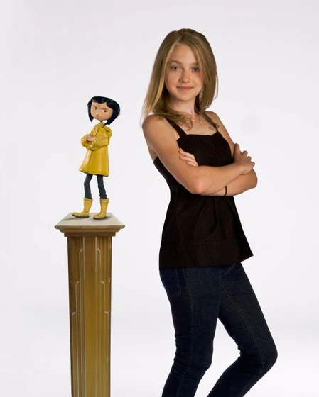 Dakota Fanning en los-mundos-de-coraline