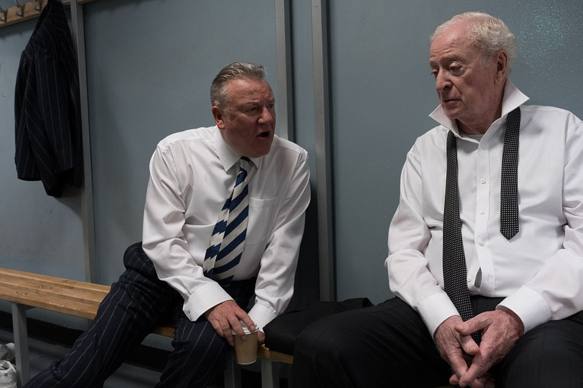 Michael Caine y Ray Winstone en Rey de ladrones