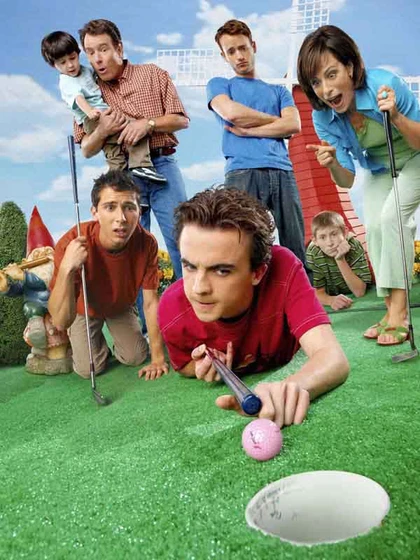Erik Per Sullivan, Jane Kaczmarek, Frankie Muniz, Christopher Masterson, Bryan Cranston y Justin Berfield en malcolm