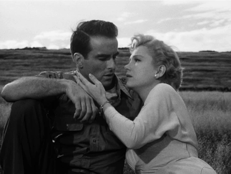 Anne Baxter y Montgomery Clift en yo-confieso