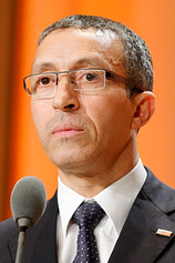 photo of person Azouz Begag