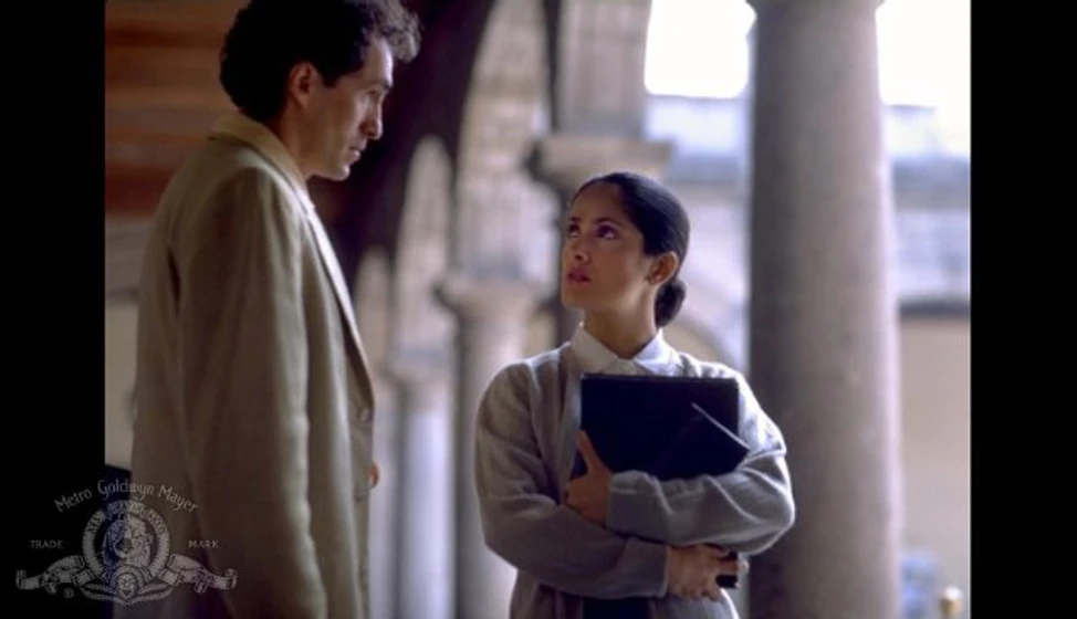 Salma Hayek y Demián Bichir en En el Tiempo de las Mariposas