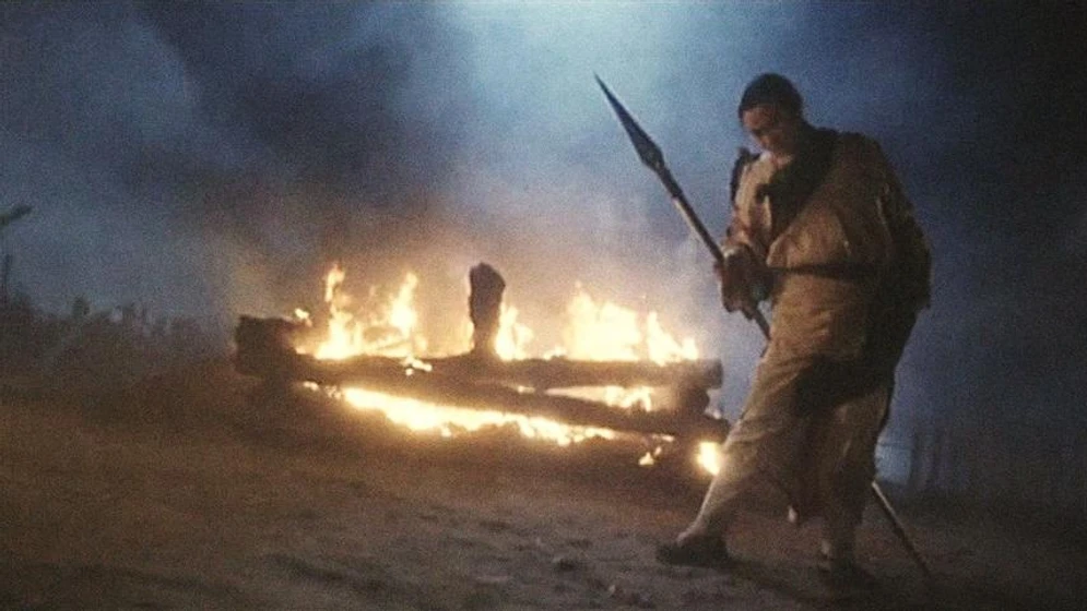 Jet Li en la-leyenda-del-dragon-rojo
