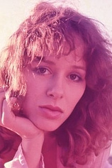 picture of actor Tara Strohmeier