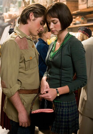 Emily Blunt en Conociendo a Jane Austen